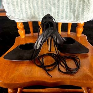 Size 9.5 tie up black high heels!